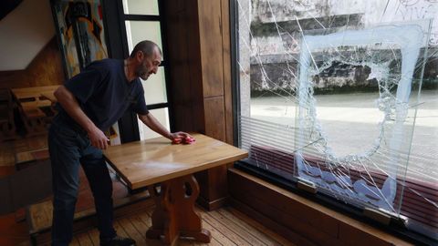 Boquete en La Bodega de Estrella, ayer por la tarde.