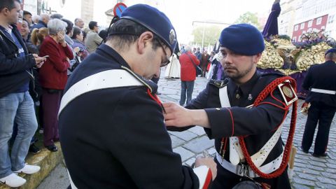 Procesin de la Pontificia en As Angustias. 