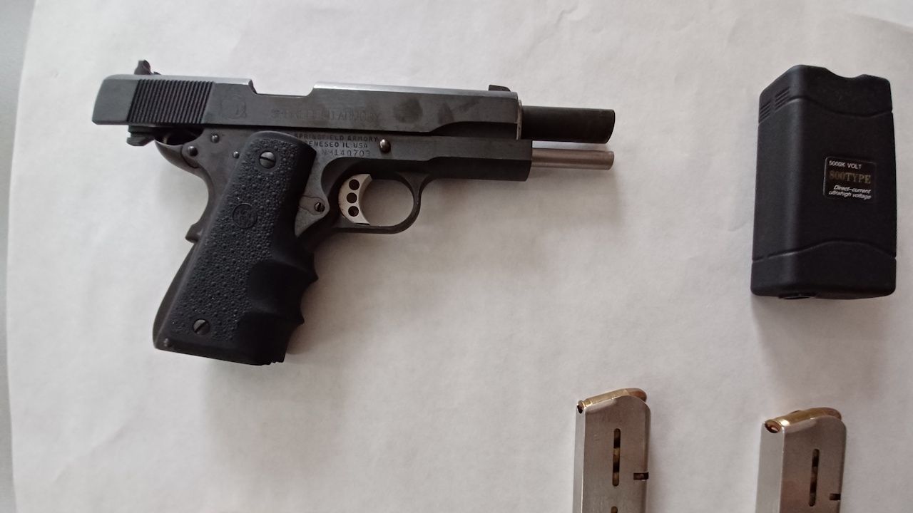 Detienen en A Coruña a un albanés por amenazar con una pistola a dos personas