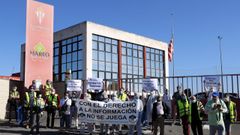 Maniestaci�n de fot�grafos asturianos en Mareo para pedir acceder a los entrenamientos de los futbolistas