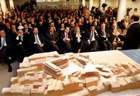 La presentaci�n del proyecto en el Club Financiero cont� en su d�a con amplio respaldo social y pol�tico.