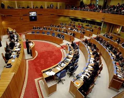 El PP quiere reducir un 20 % el número de parlamentarios.
