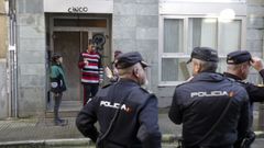 Posponen hasta el lunes el desalojo de unos okupas de un edificio de la calle Paz