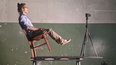 Adri� Monta�a, durante un instante de la obra
