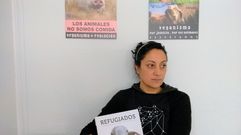 Maite Green, en su local Beware of the Cat, en Cimavilla.Maite Green, en su local Beware of the Cat, en Cimavilla