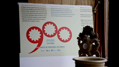 Cartel de la exposici�n que conmemora los 900 a�os de la documentaci�n del monasterio de Bergondo.
