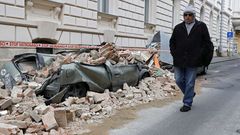 El se�smo sepult� numerosos coches en Zagreb