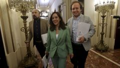 Imagen de archivo de Jos� Manuel Lage, In�s Rey y Francisco D�az Gallego entrando al pleno
