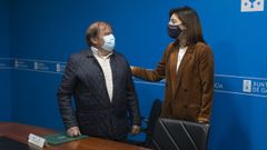 La conselleira �ngeles V�zquez y el alcalde de O Bolo, Manuel Corzo, firmaron el convenio para arreglar Celavente