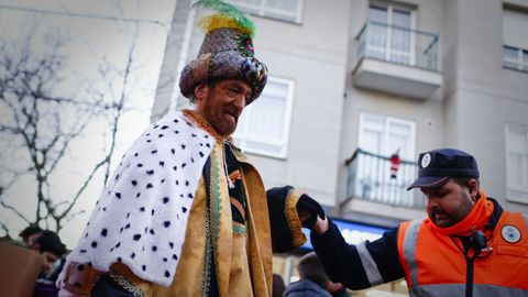 Cabalgatas de Reyes de Ourense.Verín también recibió la visita de sus majestades de Oriente antes de comenzar su reparto de regalos