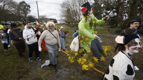 El carnaval de Val de Francos demostr� un a�o m�s su arraigo.
