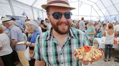 Mugardos rinde homenaje a su popular pulpo