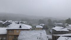 Nieve en Lamalonga, en la monta�a de Ourense