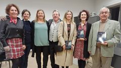 Presentaci�n del libro.De izquierda a derecha, Patxi Espi�o, Ana Rivas, Charo Fern�ndez, Domingo Rial, Mar�a Dolores Rial, Silvia Figueiras y Octavio Romero