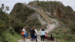En el verano del 2021 alrededor de 48.000 personas visitaron el saliente de Punta Socastro