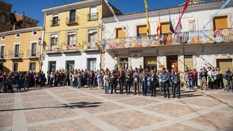 Concentraci&oacute;n por el asesinato machista en Valverde del J&uacute;car 