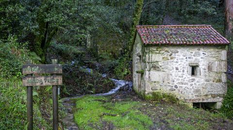 Algunas construcciones han sido recuperadas y de otras solo se conservan los muros