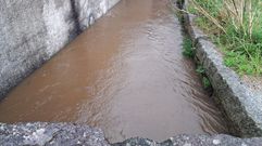 Uno de los riachuelos que estuvo a punto de desbordarse en Noalla, Sanxenxo