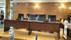 Los cinco concejales de Cami�a Sarria y el edil de Galicia Siempre, que conforman el gobierno, no se presentaron. S� acudi� el alcalde porque es quien convoca el pleno
