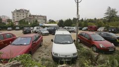 Una de las bolsas se encuentra junto al colegio Anexo A Lomba, muy cerca de Ravella