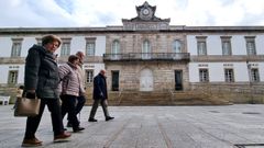 La cafeter�a est� en el interior del museo Marco