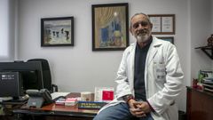 Jess Cartelle, director de la Unidade de Condutas Aditivas (UCA) de Ribeira, es uno de los principales defensores del traspaso del servicio al Sergas.