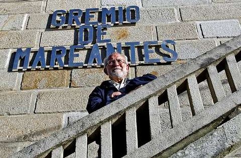 Jos� luis Arellano, en la sede del Gremio de Mareantes, situada en As Corbaceiras.