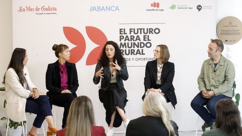 Foro en Lugo sobre la mujer rural, organizado por La Voz de Galicia