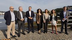 La conselleira do Mar, Marta Villaverde, y la alcaldesa, Mariña Gueimunde, este sábado en el muelle de Viveiro