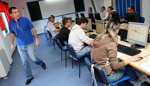 Los cursos de inform�tica son de los m�s demandados por su importancia para encontrar empleo.