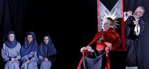 La Casa da Cultura de Monforte acogi� la representaci�n de Mar�a Casta�a.