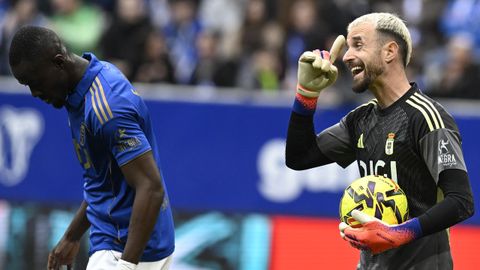 Aar�n Escandell, durante el Oviedo-Celta