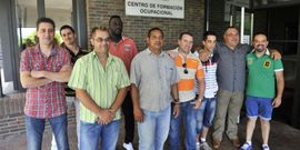 Los participantes en el curso de la Fundaci�n Endesa y de C�ritas recibieron su formaci�n en un centro de Caranza.  