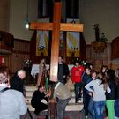 La cruz se coloc� junto al altar de la iglesia de Carballo