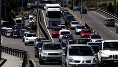 Retenciones en las inmediaciones del puente de A Pasaxe.