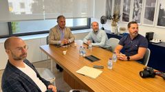 Gonzalo P�rez J�come y el concejal Antonio Fern�ndez, se reunieron con el alcalde de Santa Mar�a da Feira, Emidio Sousa y su concejal de turismo
