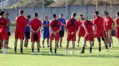 Imagen de archivo de un entrenamiento del Racing en A G�ndara este curso.