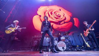 The Kooks actuando en la sala Pel�cano