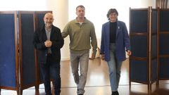N�stor Rego, Mon Fern�ndez y Carme da Silva, no almorzo informativo en Ferrol. 