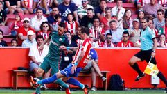 Aduriz ante Amorebieta