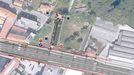 La travesía desemboca en la AC-12, unos metros antes del túnel del Sol y Mar en sentido A Coruña.