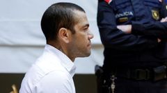 Dani Alves durante el primer d�a de su juicio.