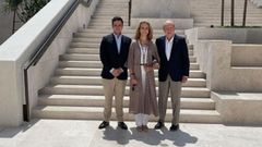 Froiln, la infanta Elena y el rey emrito en Abu Dabi.