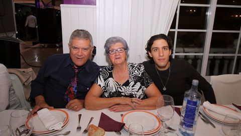 CENA JUBILACION DE ANTONIO TUBIO PI?EIRO JEFE DE LA POLICIA LOCAL DE RIANXO, MANEIRO, DESPUES DE 37 A?OS AL FRENTE EN EL PUESTO DE RIANXO