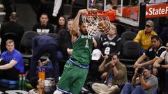 Repaso express a la noche del domingo en la NBA