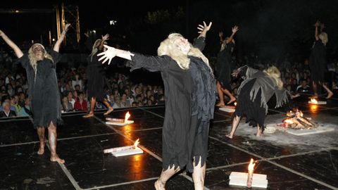 Danza de la Noite Meiga en Sarria