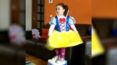 Alumnos de Infantil del Mestre Vide graban un v�deo a su profesora