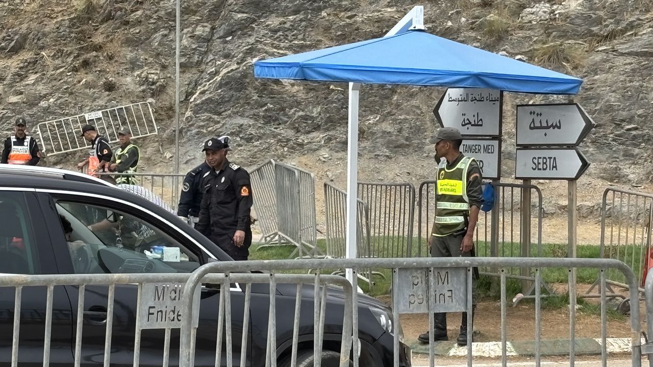 Marruecos blinda Castillejos y controla las principales carreteras