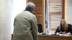 El acusado, en su comparecencia ante la Audiencia Provincial en Santiago.