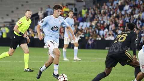 El canterano del Celta Hugo Burcio, frente a la Juventus el jueves.